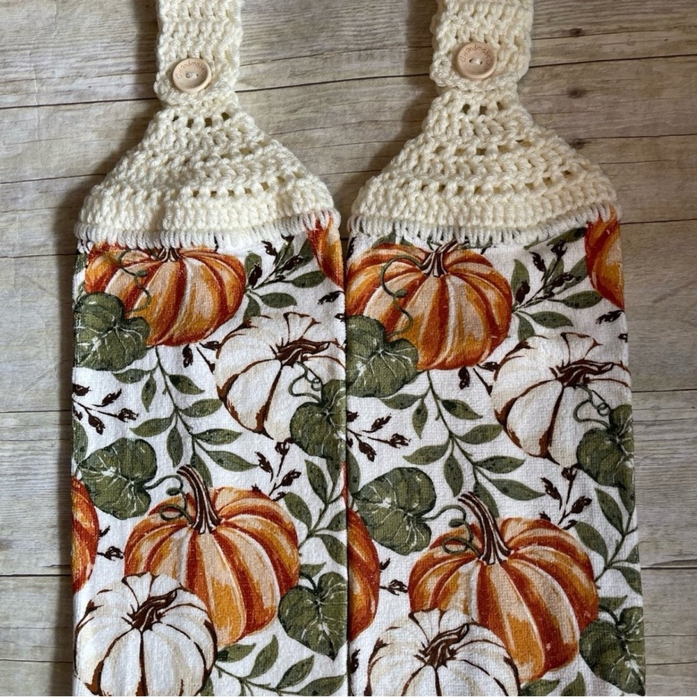 Pumpkins/Autumn Crochet Top Hanging Towel Set of Two Single Thickness